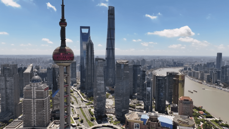 Exploring Shanghai: Top 10 Must-See Attractions in 2024